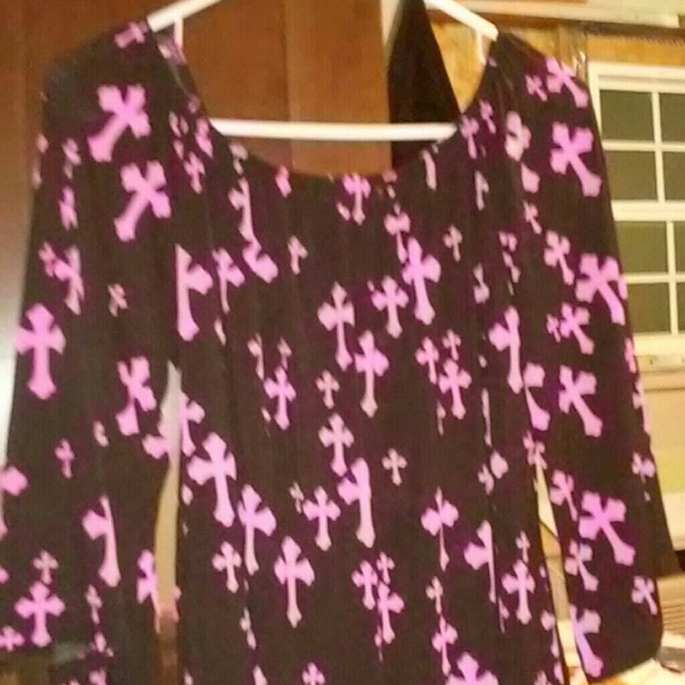 Long sleeve over the shoulder top